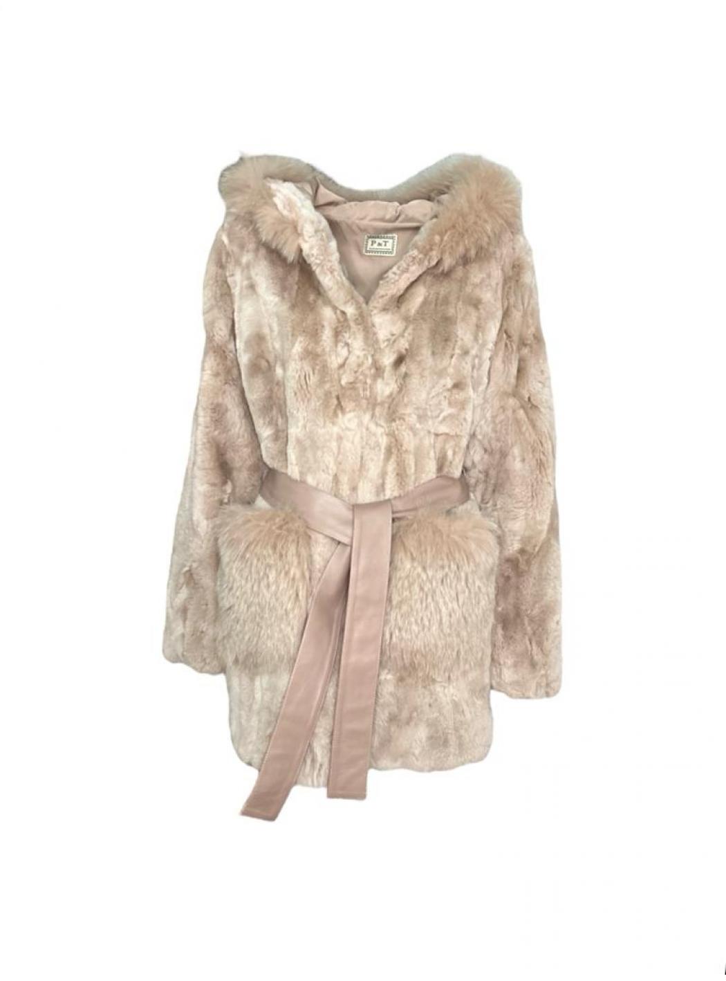 Donna Pelliccia PeT CPTD2710
