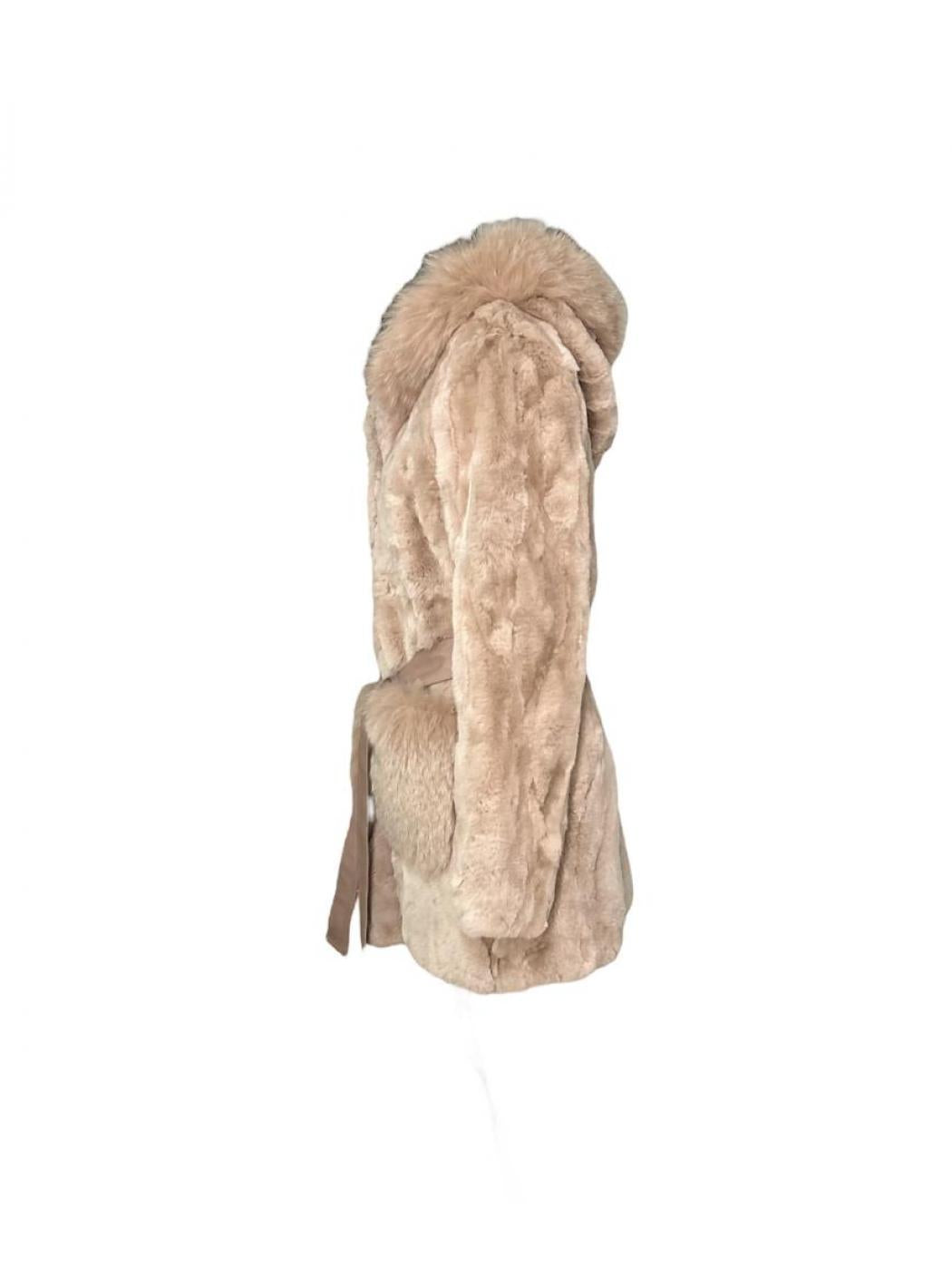 Donna Pelliccia PeT CPTD2710