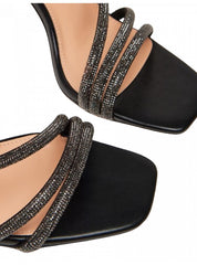 Donna Pennyblack MANCIA