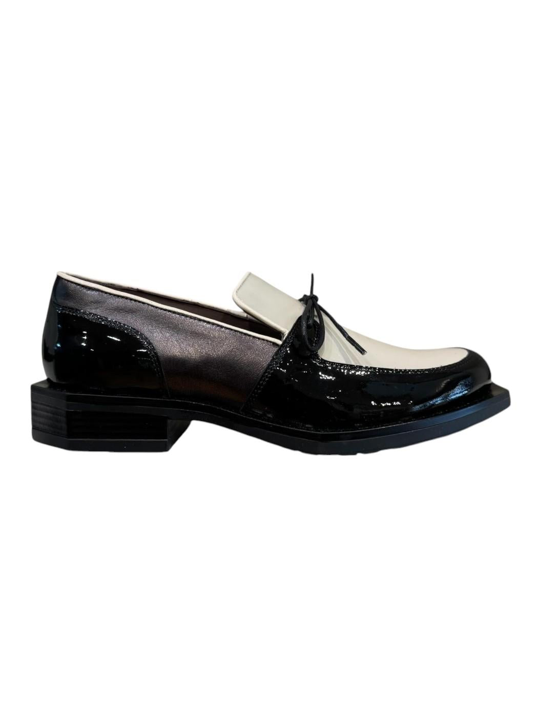 Mocassino Donna Le Bohemien K38_VERNICE_NERO_CREMA