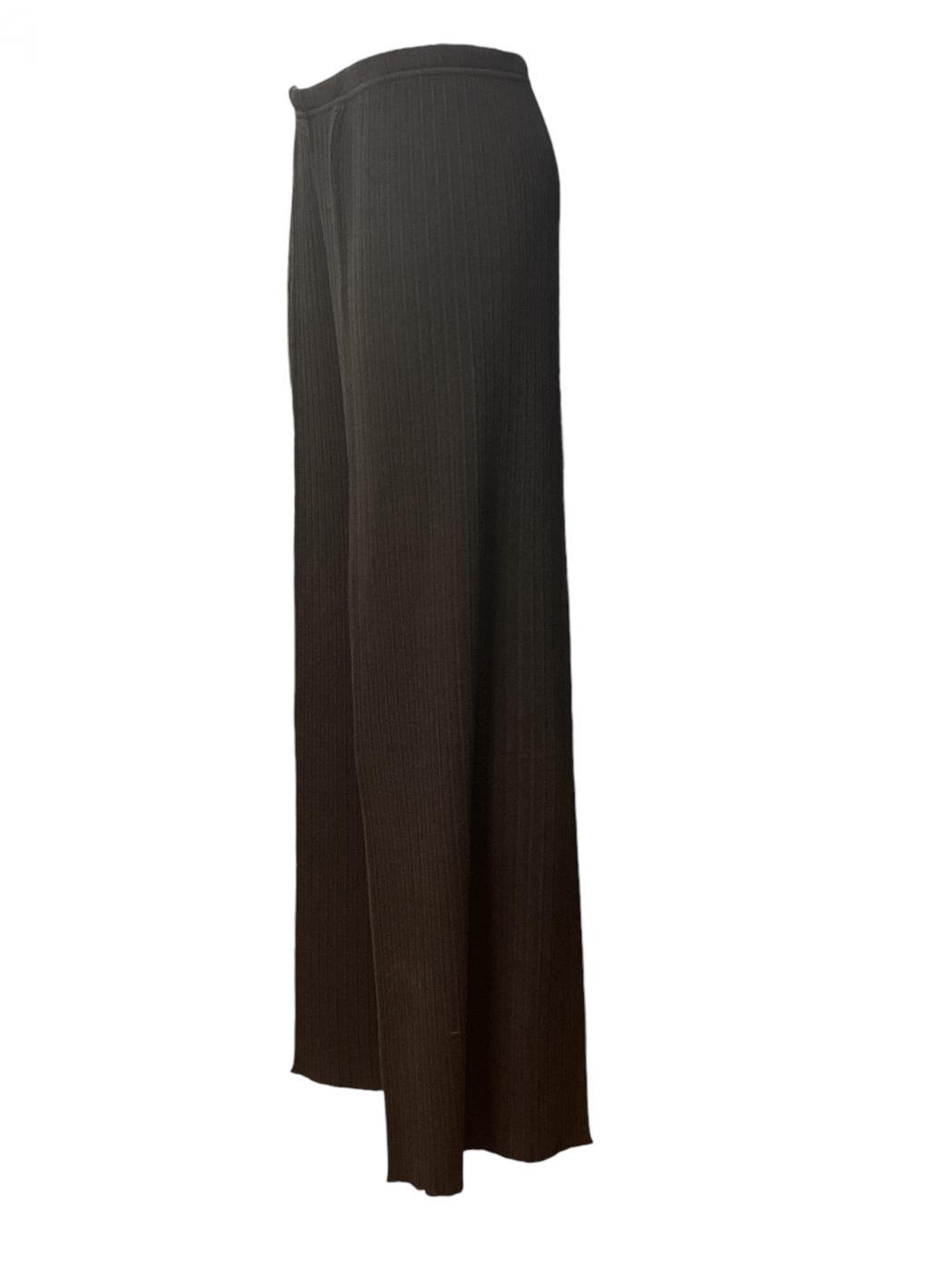 Donna neera 20.52 N24442