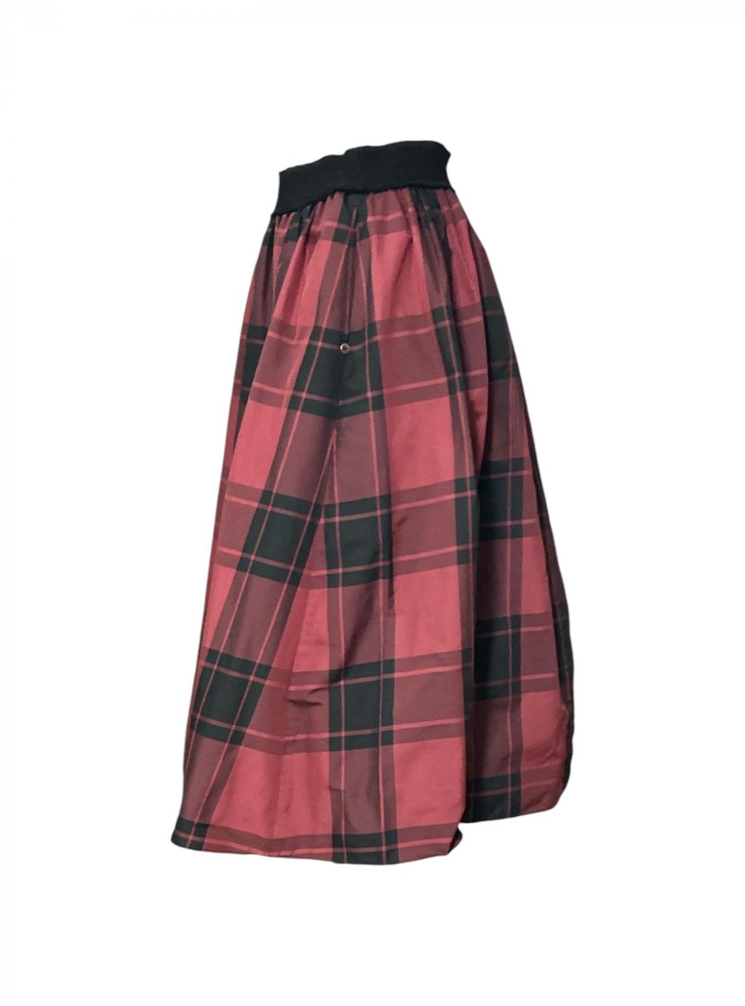 Donna Pennyblack ASIAGO_ROSSO_NERO