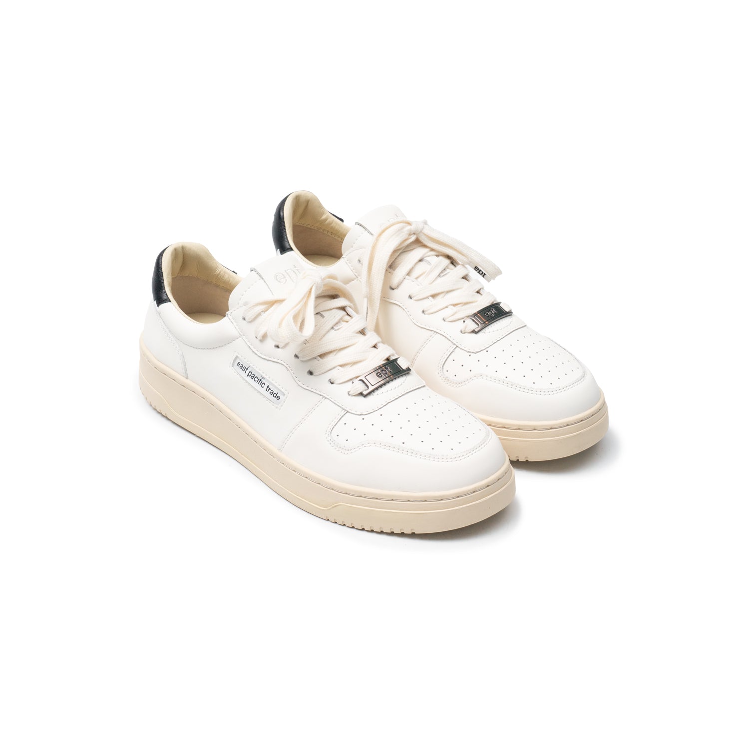Scarpa Uomo East Pacific Trade Court (Off White/Black)