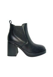 Scarpe Donna Fabbrica Dei Colli Stivaletto in pelle, con comode fasce elastiche laterali e tacco.