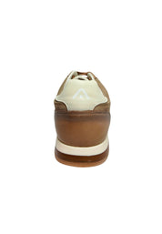 Scarpe Uomo Ambitious Sneakers in pelle, stile sportivo e casual.